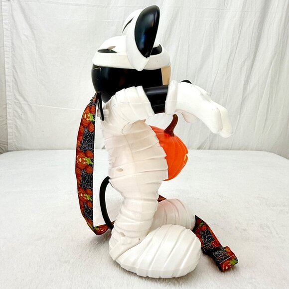Disney Parks Exclusive 2021 Mickey Mouse Mummy Halloween Popcorn Bucket - Picture 3 of 9